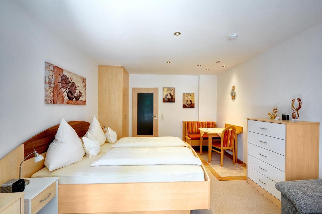 Aparthotel Appartement-haus Blumenhof Bad Griesbach im Rottal